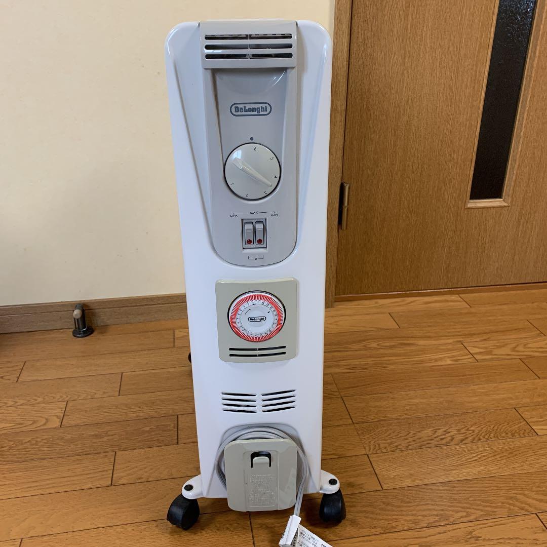 【新品同様】デロンギ オイルヒーター