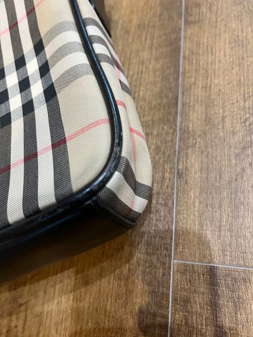BURBERRY チェック柄ショルダーバッグ