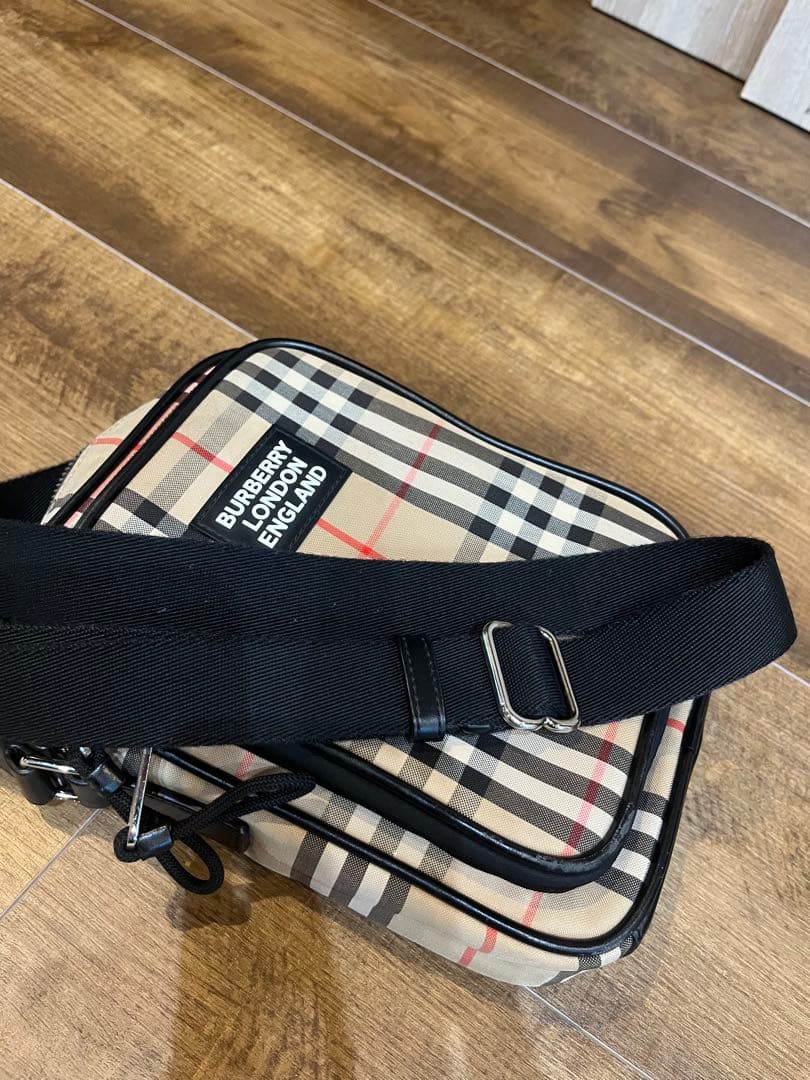 BURBERRY チェック柄ショルダーバッグ