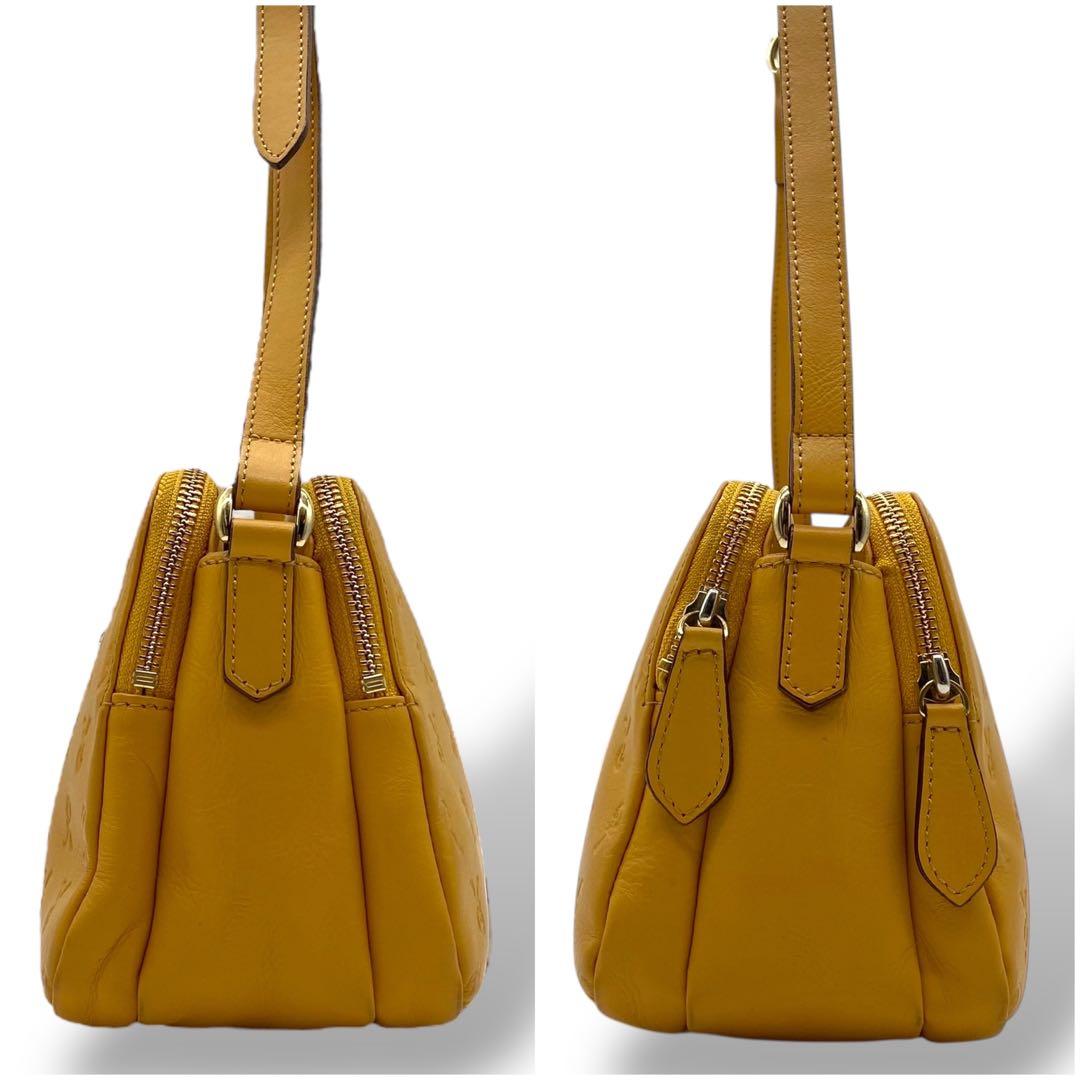【美品】ロベルタディカメリーノ ショルダーバッグ ミヌエット ハニーイエロー