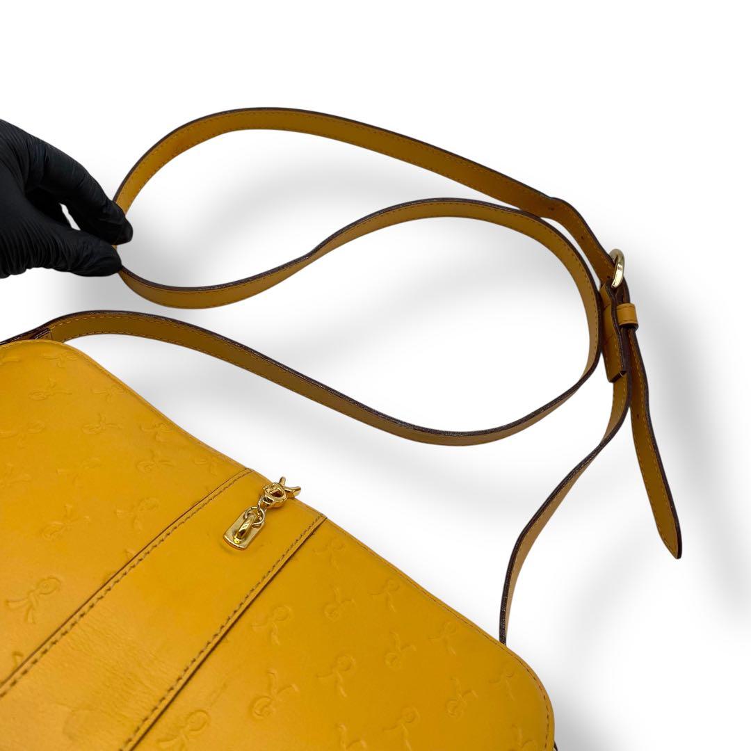 【美品】ロベルタディカメリーノ ショルダーバッグ ミヌエット ハニーイエロー