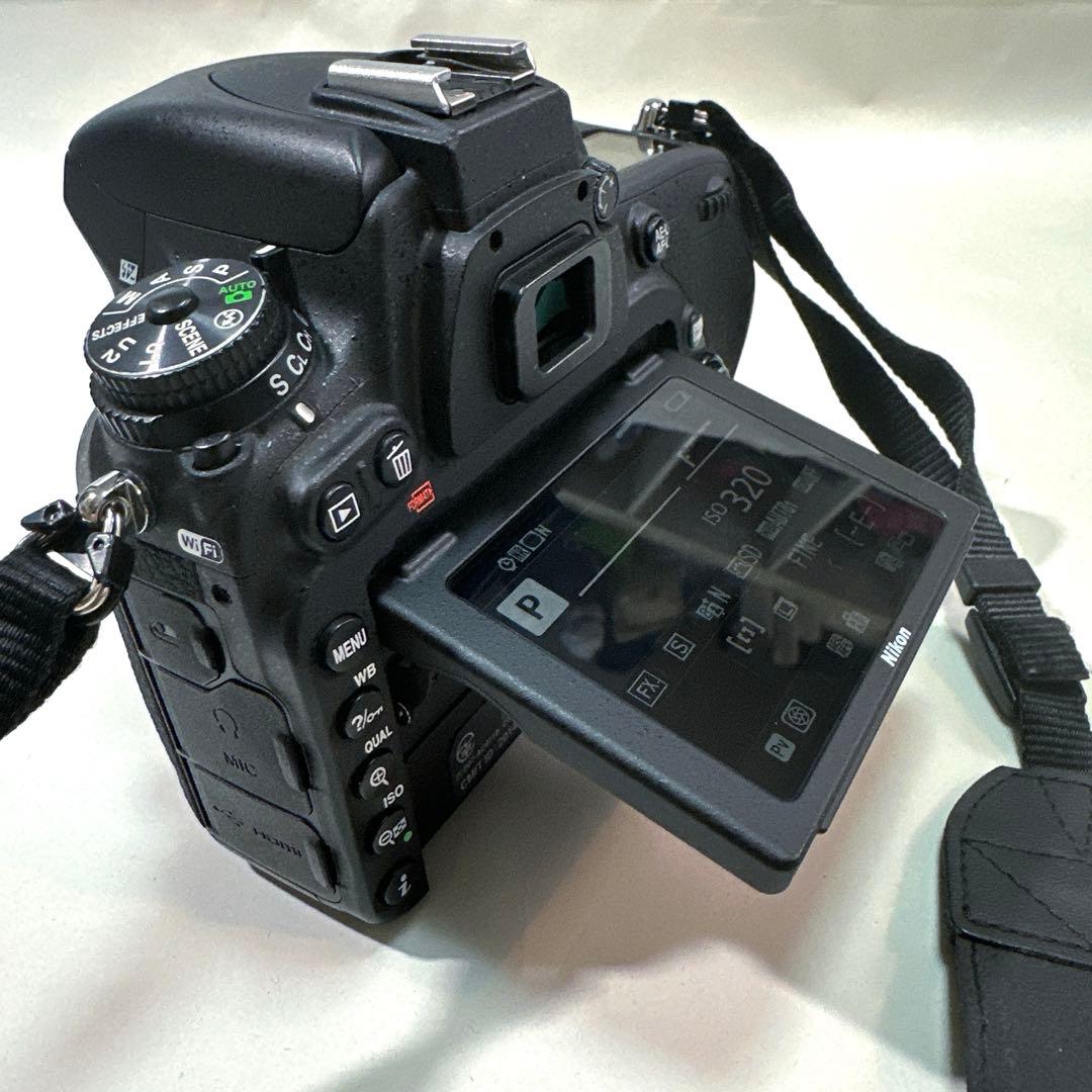 h*h様 【美品‼️】　ニコン／Nikon D750 ボディ(フルサイズ) 液晶