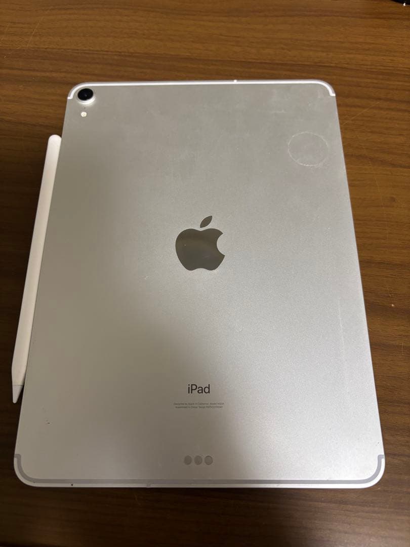 iPad Pro第2世代 11インチ　64GB シルバー + カバーペンシル込み