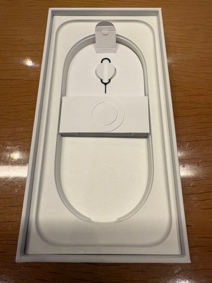 iPhone 16 Pro 【256GB、SIMフリー、電池残量92%】