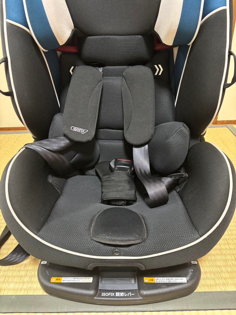 アップリカ⭐︎ジュニアシート⭐︎フォームフィット