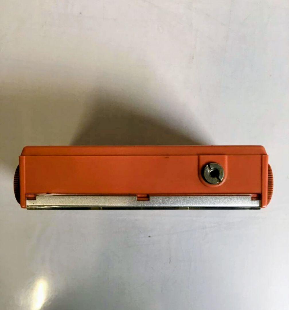 昭和レトロ　日立 トランジスターラジオ ケリー WH-825R　 動作品