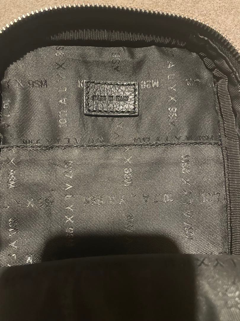 アリクス　ショルダーバック