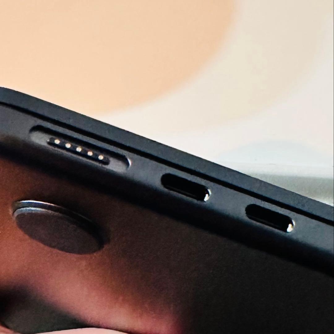 Apple MacBook Air M2チップ搭載モデル