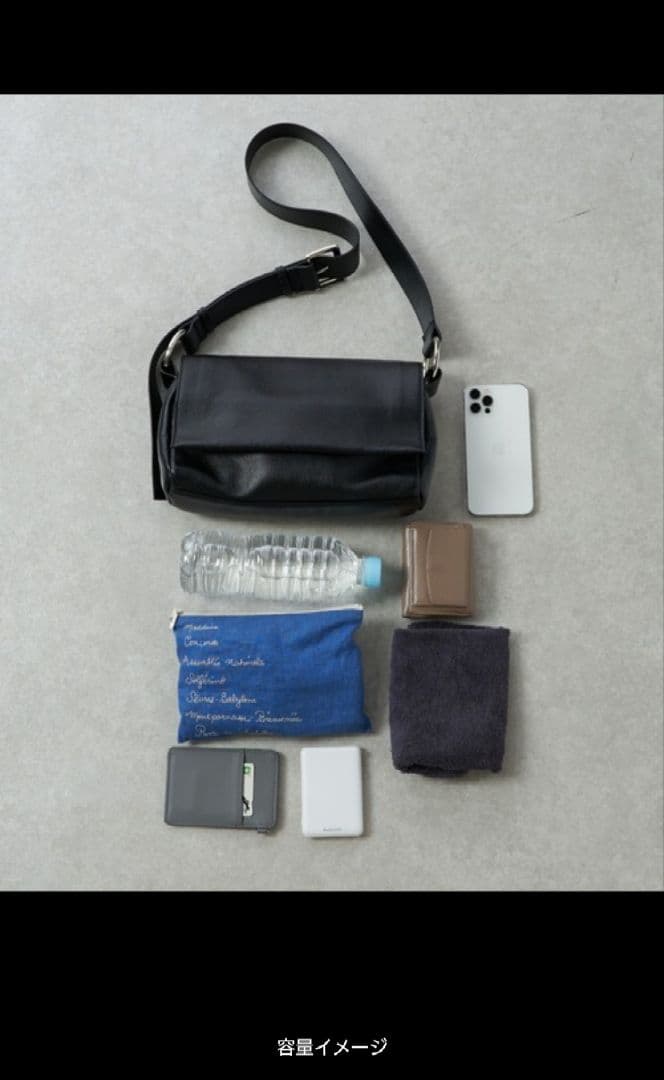 【新品 未使用】BEARDSLEY ビアズリー レザーボディバッグ ブラック