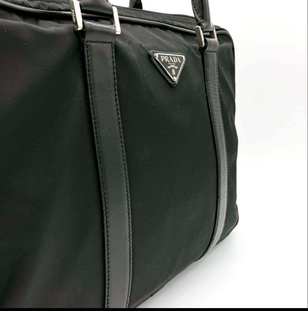 【PRADA】ビジネスバッグ　三角ロゴプレート　ナイロン　ブラック