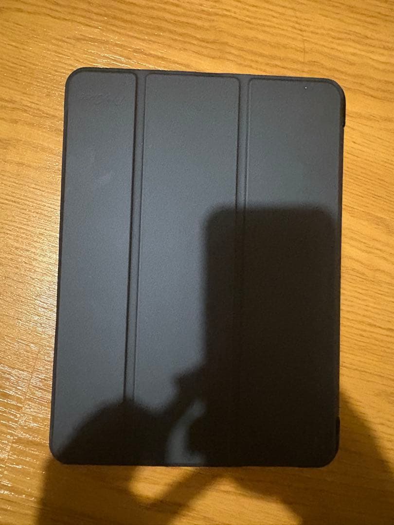 【超美品】保護ケース付きApple iPadAir 第4世代　ブルー本体