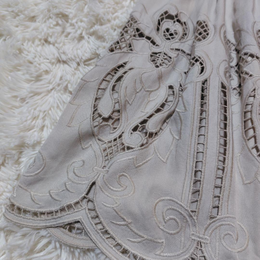 【美品♡人気モデル】グレースコンチネンタル　カットワークティアードワンピース　F