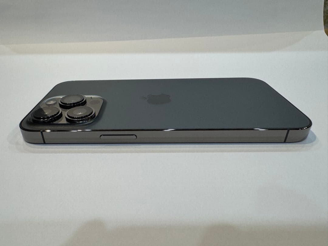 再出品‼️【バッテリー90%】iPhone 13 Pro 256GB グラファイト