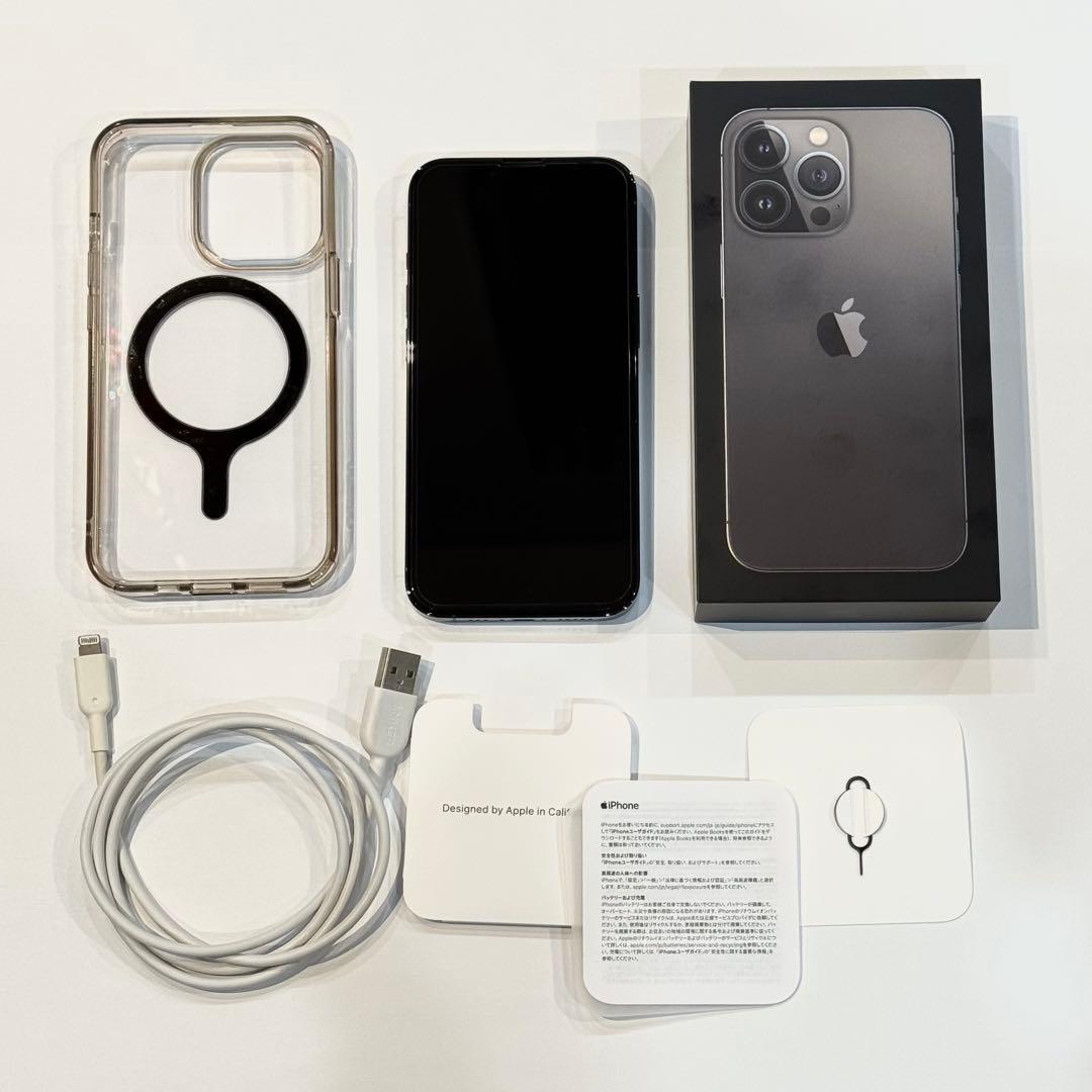 再出品‼️【バッテリー90%】iPhone 13 Pro 256GB グラファイト