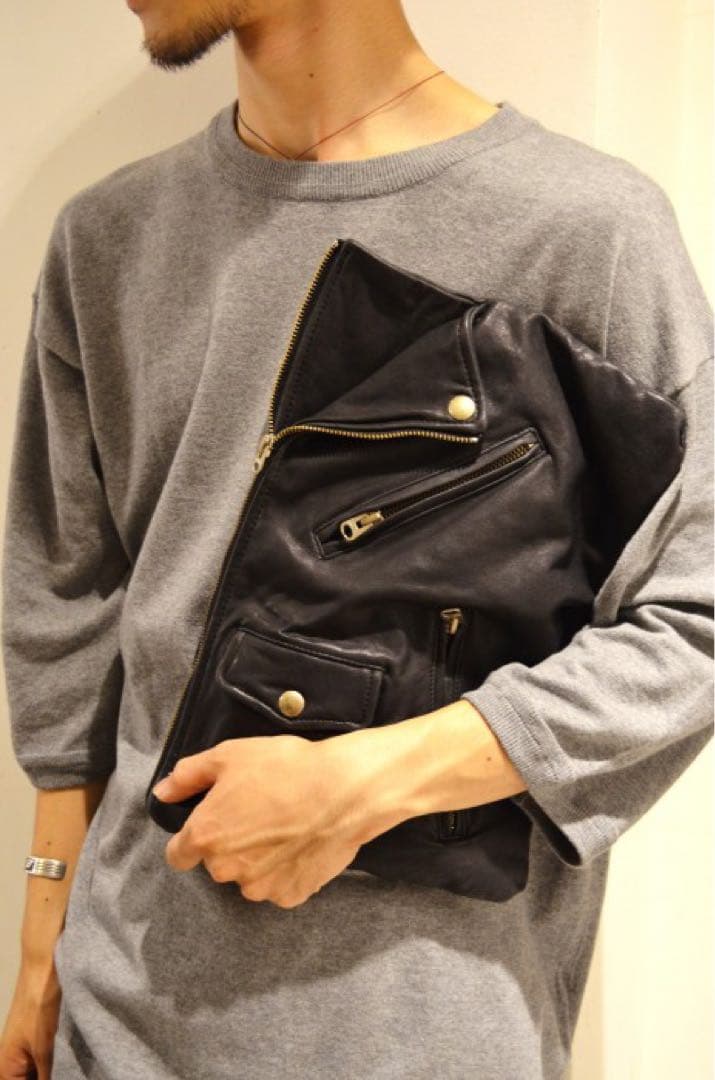 beautiful people 黒レザー クラッチバッグ