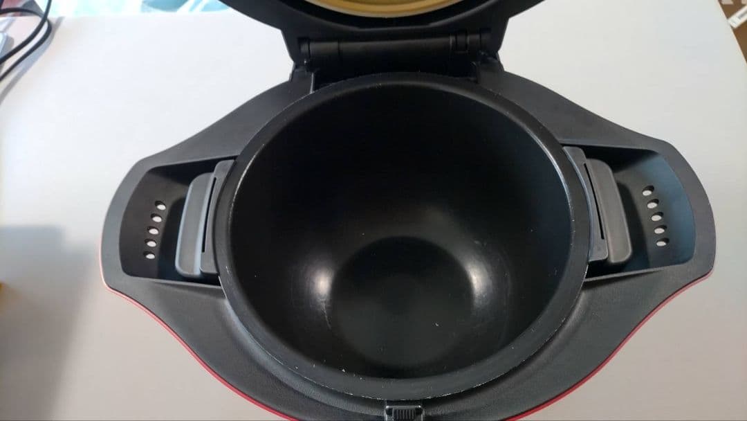 シャープ ヘルシオ ホットクック KN-HW24F-R 2020年＋蒸しカゴ