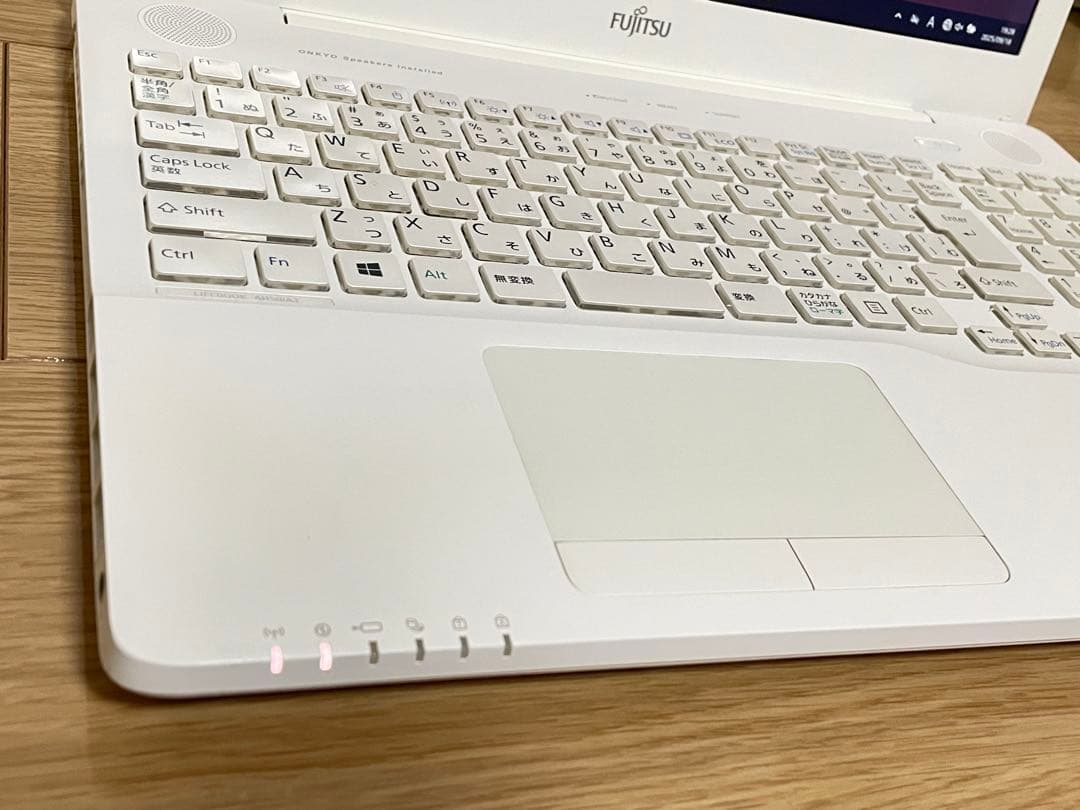 【美品】富士通 LIFEBOOK i7-6700HQ 16GB SSD256GB