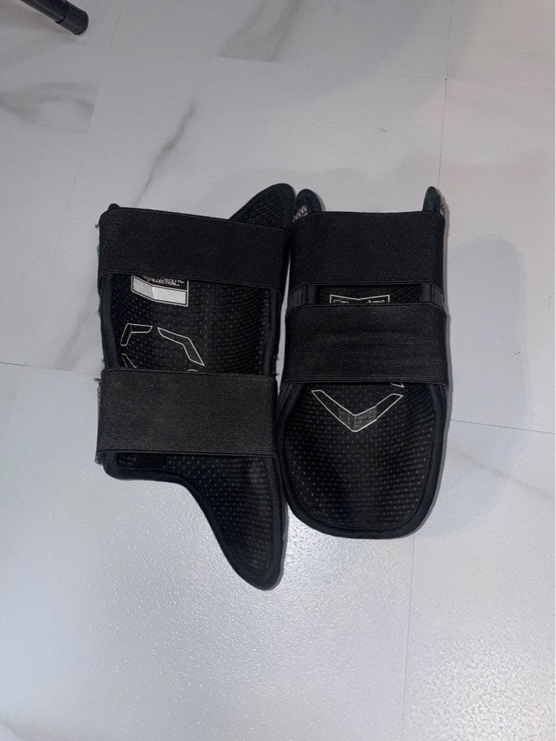 野球 エボシールド エルボーガード　フットガード