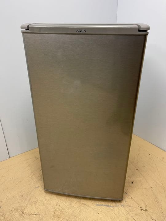 格安配送料あり！アクア 2021年製 AQR-8G-S  1ドア /右開きタイプ