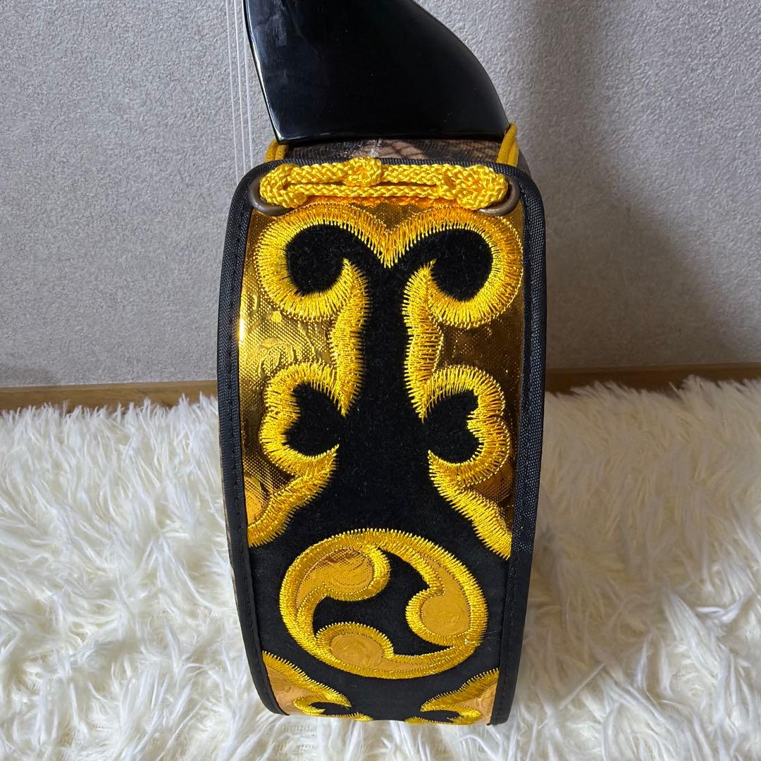 【極美品】沖縄三線　三線　人工皮　ケース付き　初心者　入門セット