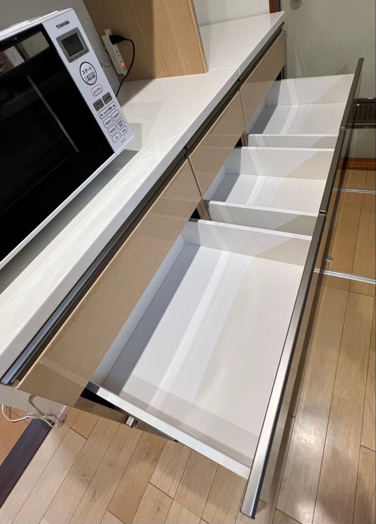 美品　ニトリ　食器棚　カウンター付き　高さ190cm幅100cm