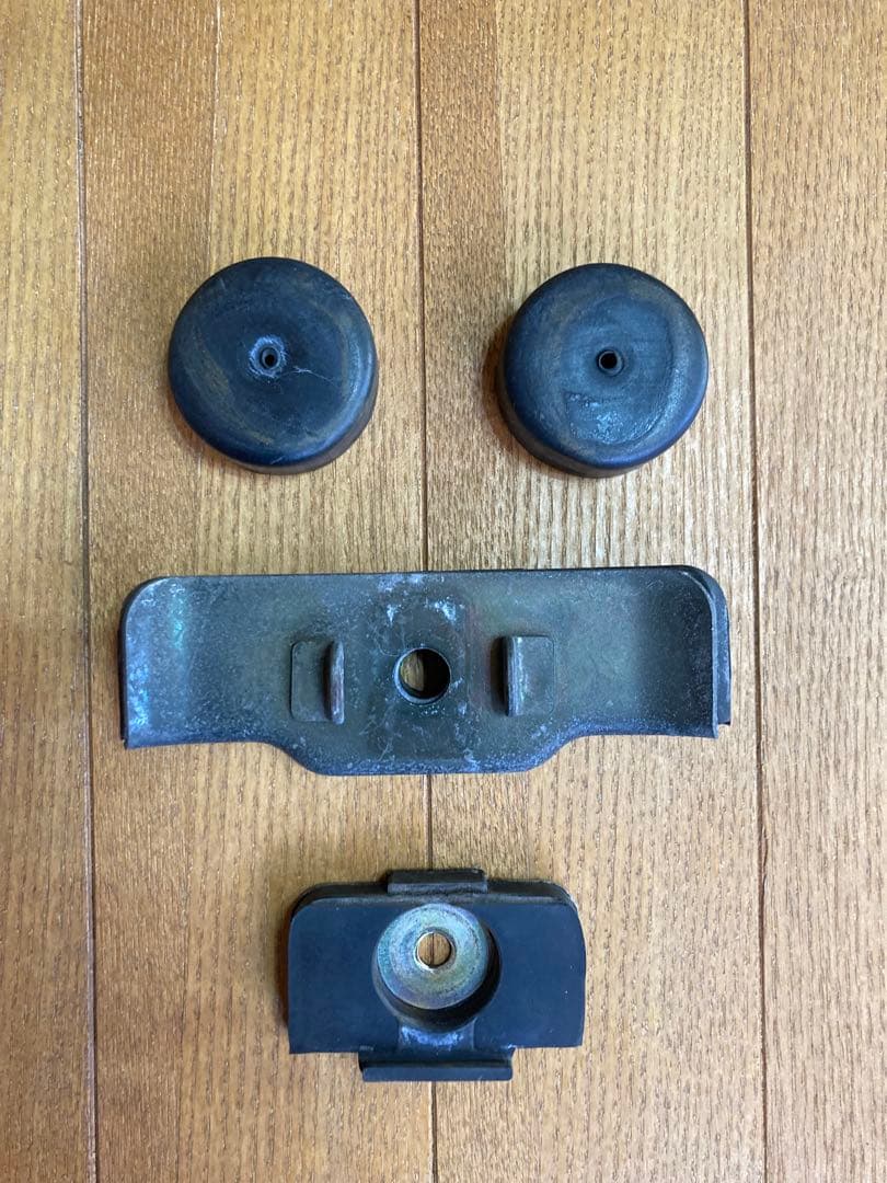 TW２２５　TWタンク　バイクタンク　燃料タンク　内部錆無し！へこみ無し！