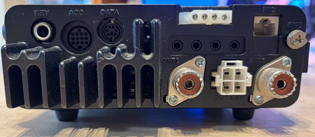 IC-7000 アイコム アマチュア無線機 100W機 デュプレクサーおまけ