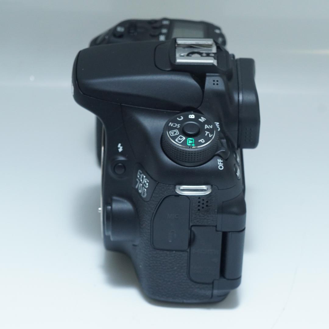 Canonキャノン EOS 70D レンズセット