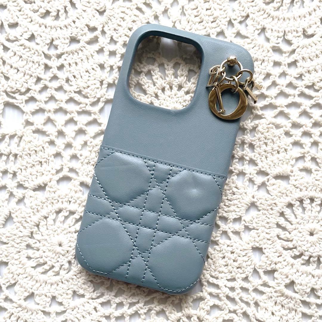 美品DIOR レディディオール　iPhone15 プロ　ケース　クラウドブルー
