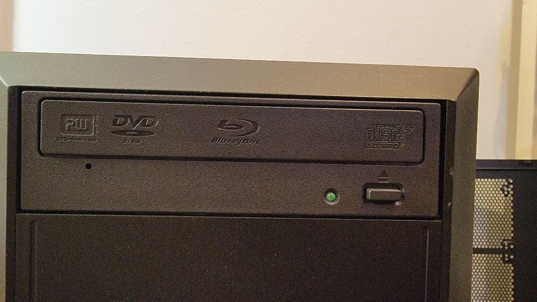 Windows10　i7-860 メモリ20GB GTS250 SSD