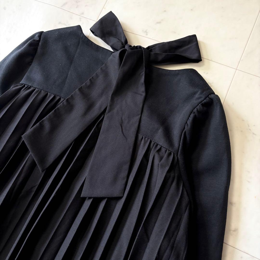 美品 ローズティアラ 大きいサイズ46 バックプリーツ チュニックワンピース 黒