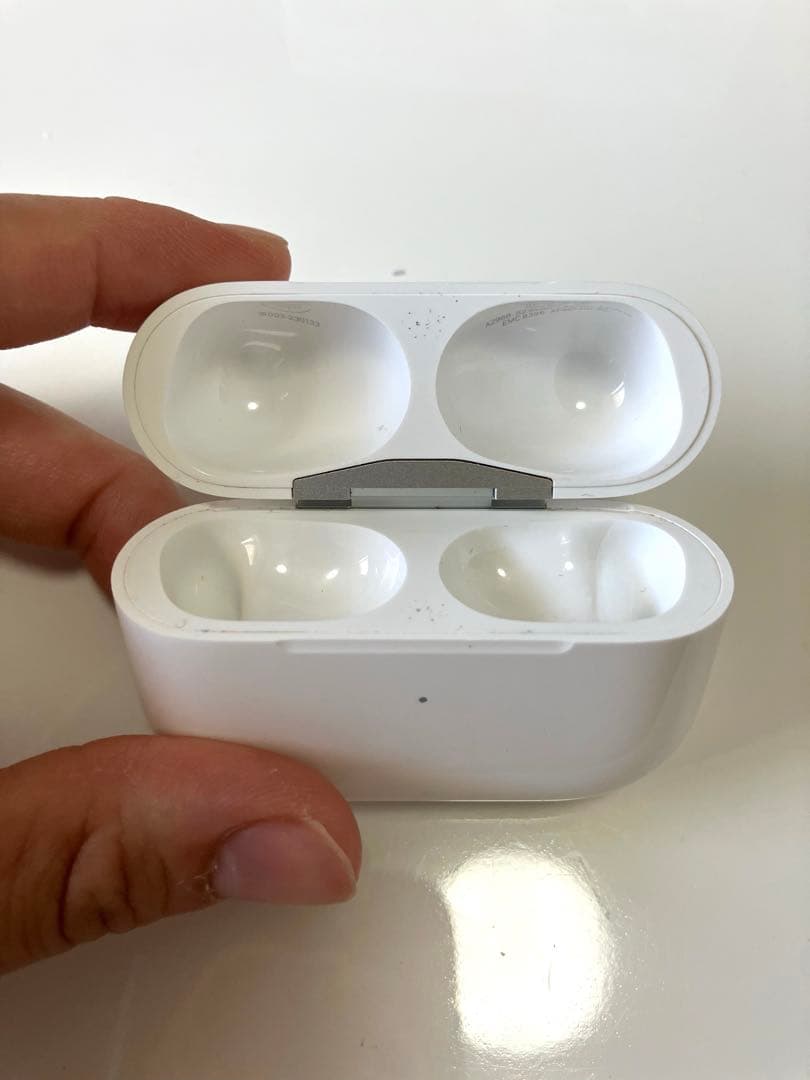 AirPods PRO 第2世代 左耳のみA3048 箱、本体、コードあり