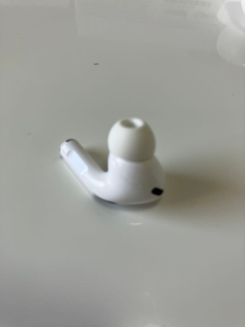 AirPods PRO 第2世代 左耳のみA3048 箱、本体、コードあり
