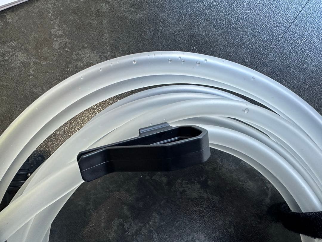 【ほぼ新品1度のみ試用】ケルヒャー　ハンディーエアコンパクト モバイル高圧洗浄機