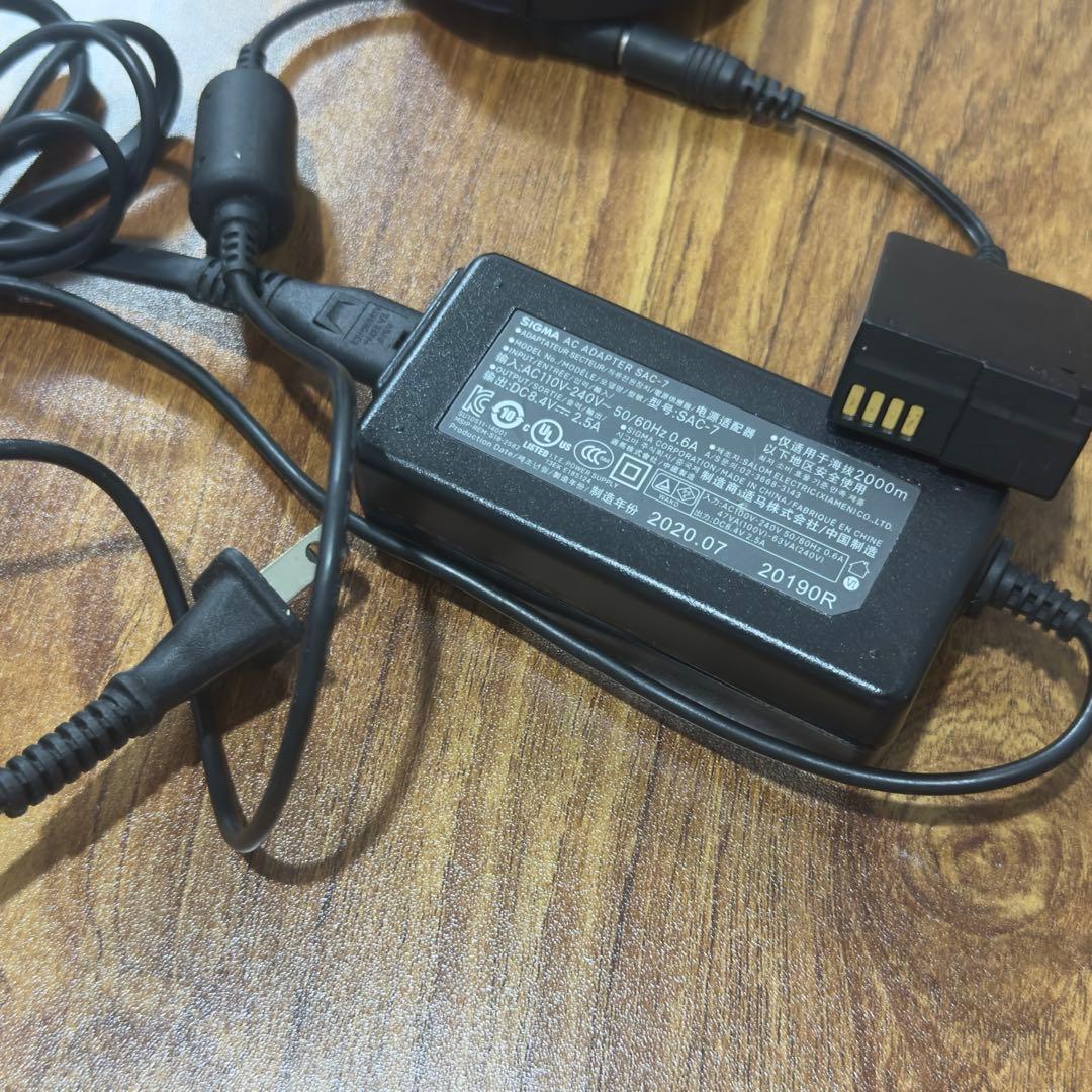 sigma fp + 24-70mm F2.8 DG DN LマウントArt