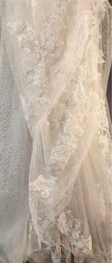 インポートウェディングベールDemetrios 約3mロングトレーン　匿名送込