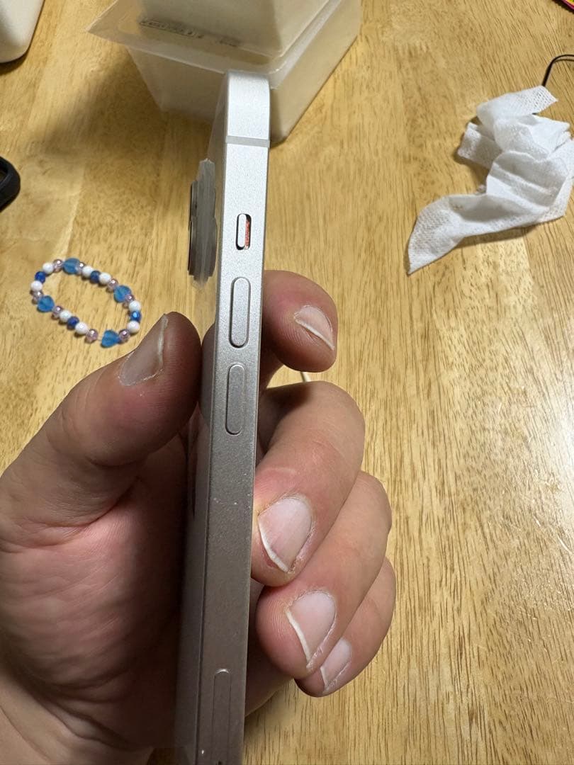 マ*ー様 画面傷無しiPhone14Plus 256gb バッテリー85% SI