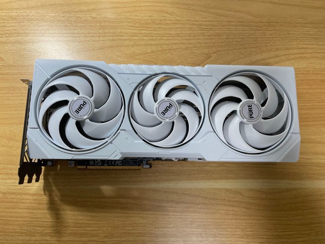 グラフィックボード・グラボ・ビデオカード SAPHIRE Radeon RX 9070XT GAMING OC 16GB