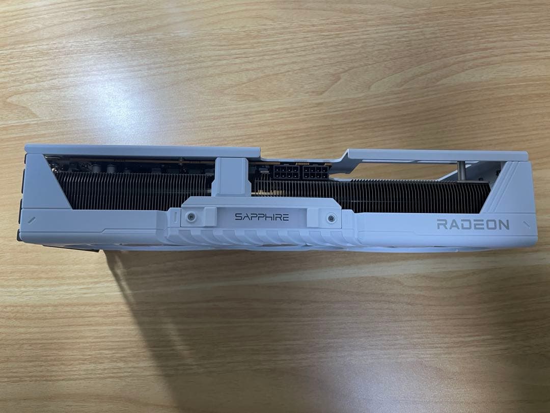 グラフィックボード・グラボ・ビデオカード SAPHIRE Radeon RX 9070XT GAMING OC 16GB