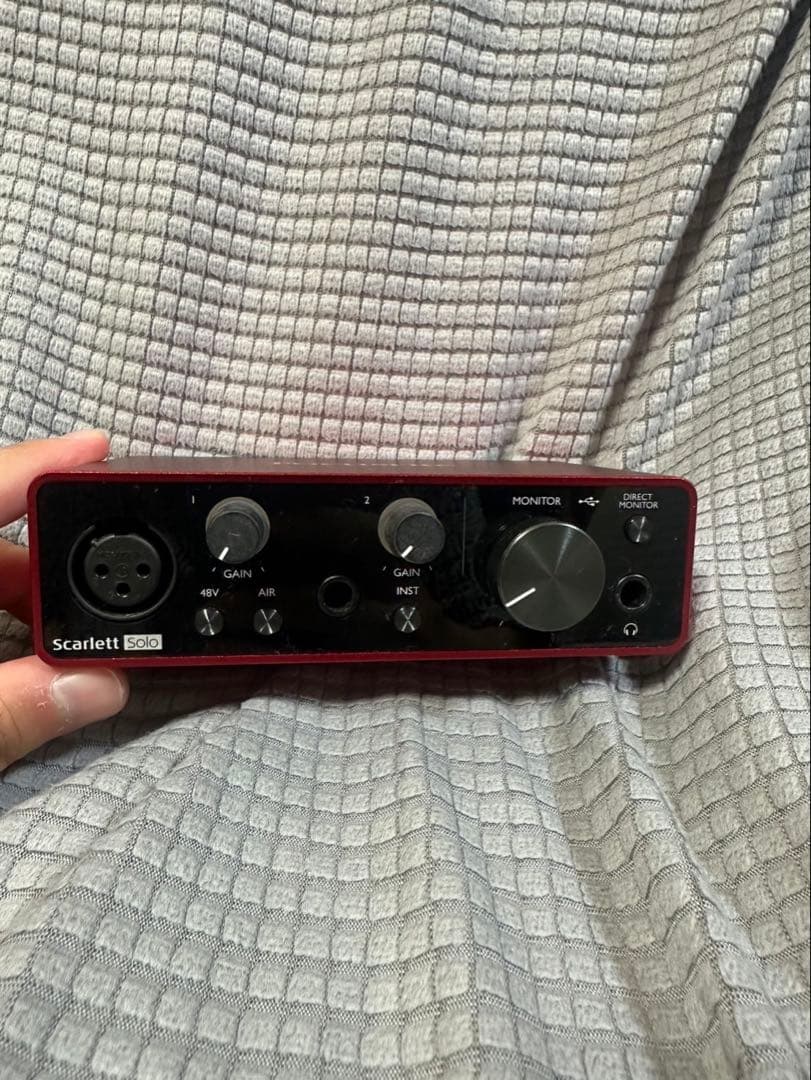 Focusrite SOLO オーディオインターフェイス