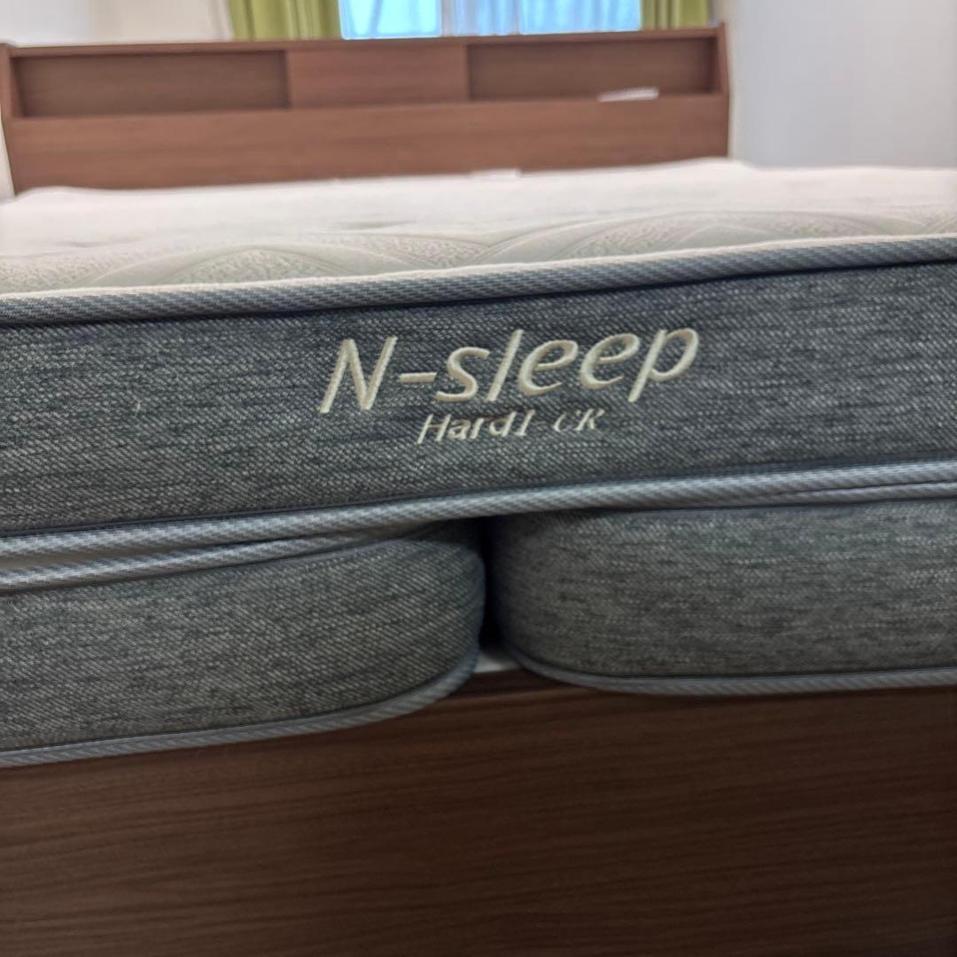 ✴︎値下げ✴︎ニトリ クイーンベッドフレーム＋Nスリープマットレス