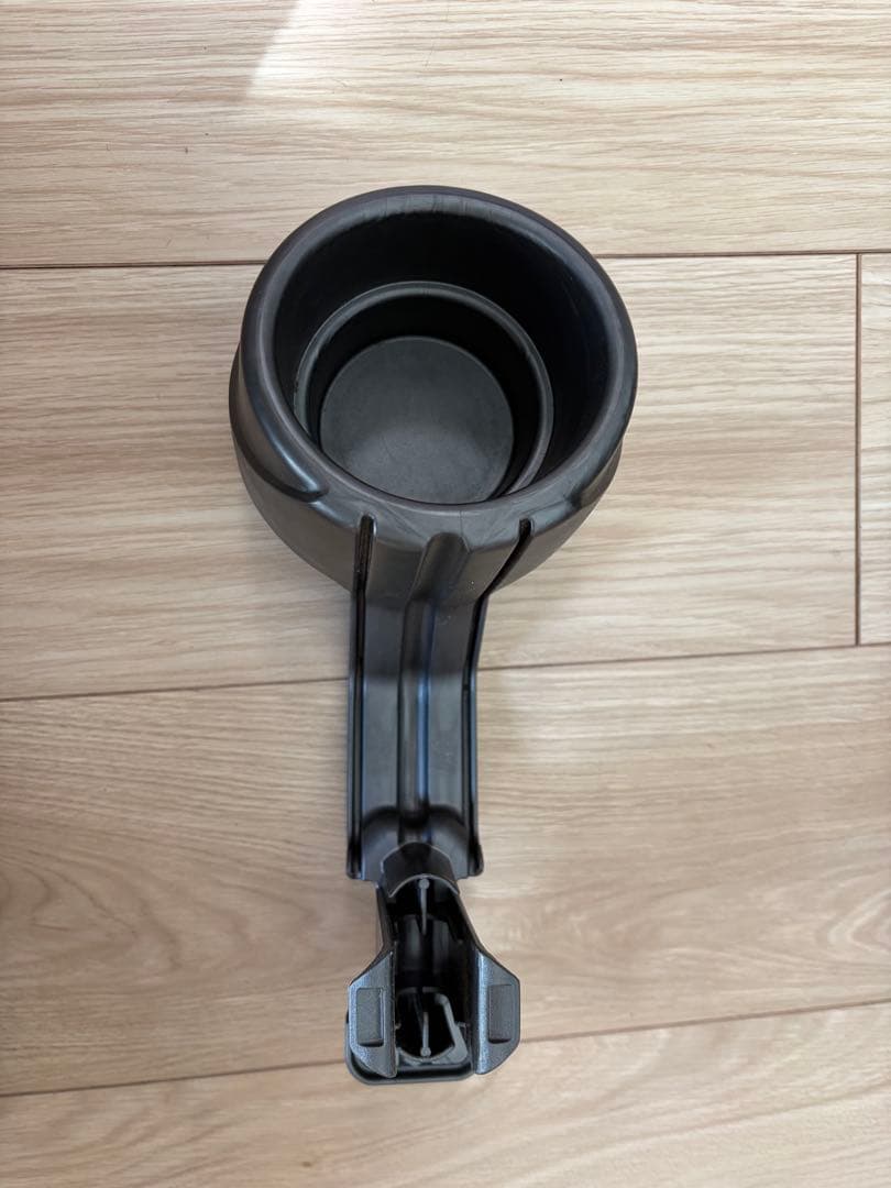 えり　Combi コンビ ジョイトリップ エッグショックＧＨジュニアシート