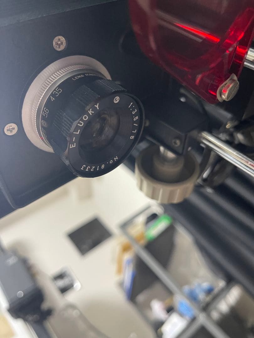 引き伸ばし機　モノクロ　フジF67OMF レンズ付き