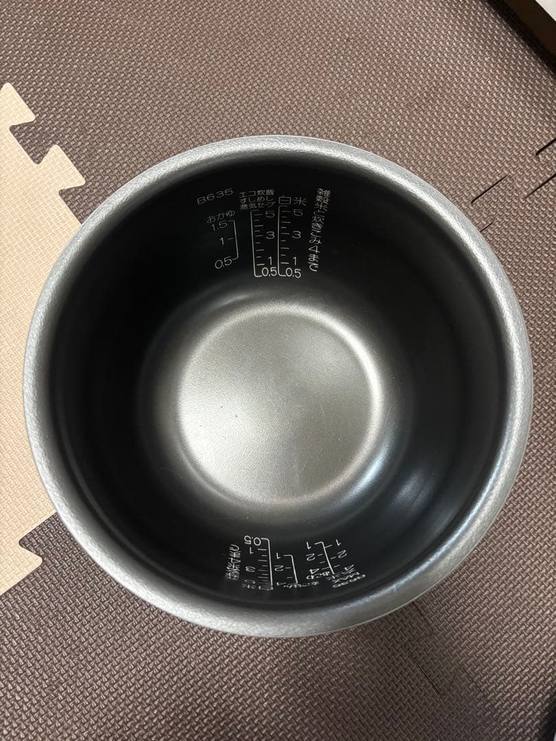 [倉庫処分セール]炊飯器 NW-YA10 ホワイト 1.0L-2023年製