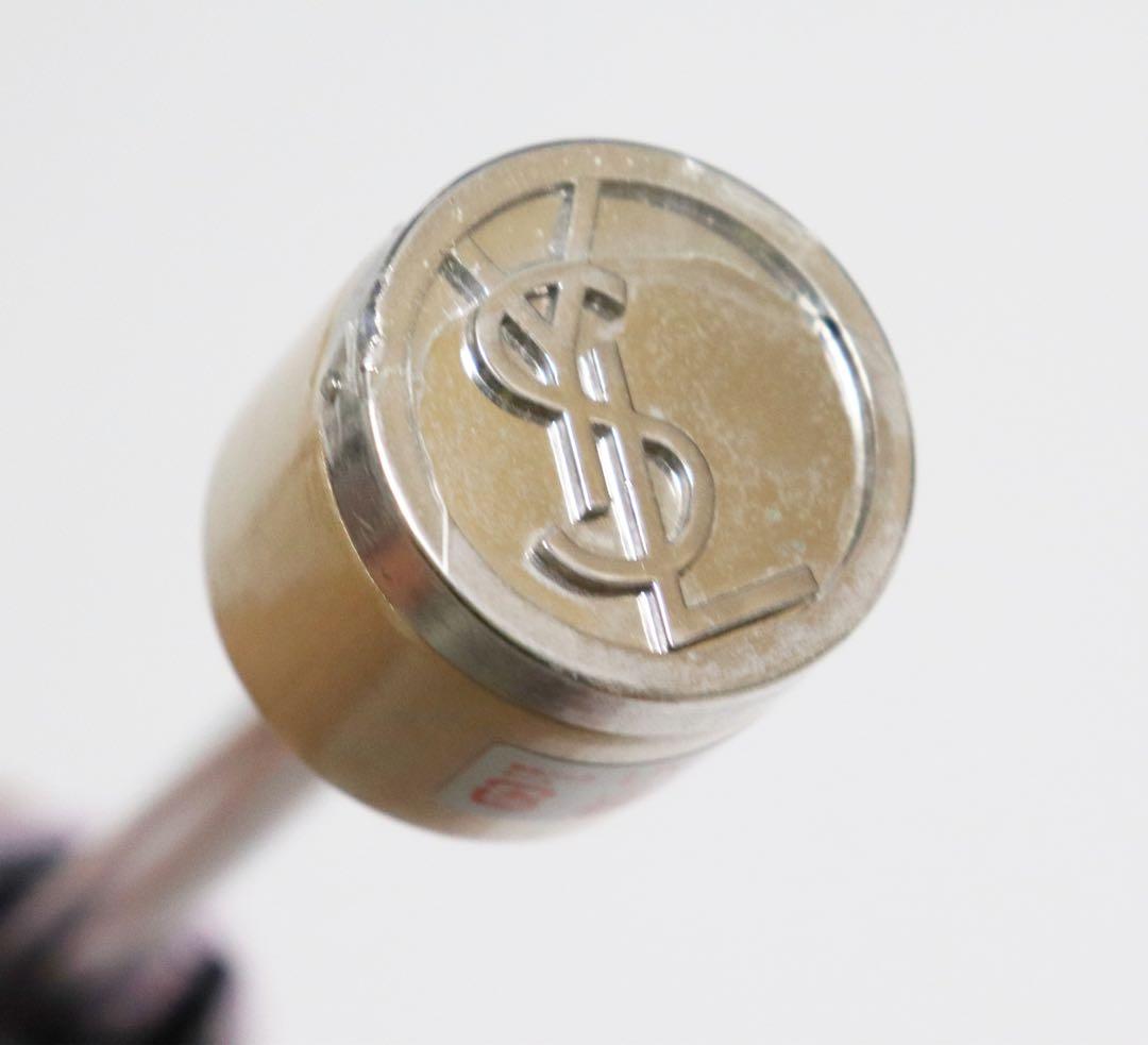 《イヴ・サンローラン》新品 遮光・遮熱機能 上品フリル刺繍 晴雨兼用折りたたみ傘