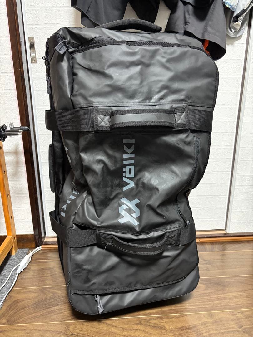 フォルクルスキー　キャリーバック120リットル