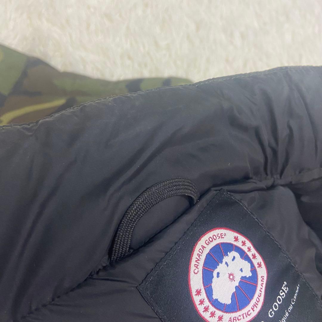  カナダグース　ダウンベスト 迷彩　ユニセックス
