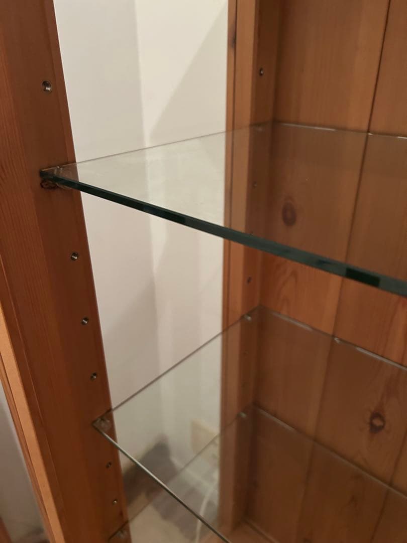 ペニーワイズ パイン材ガラス扉キャビネット