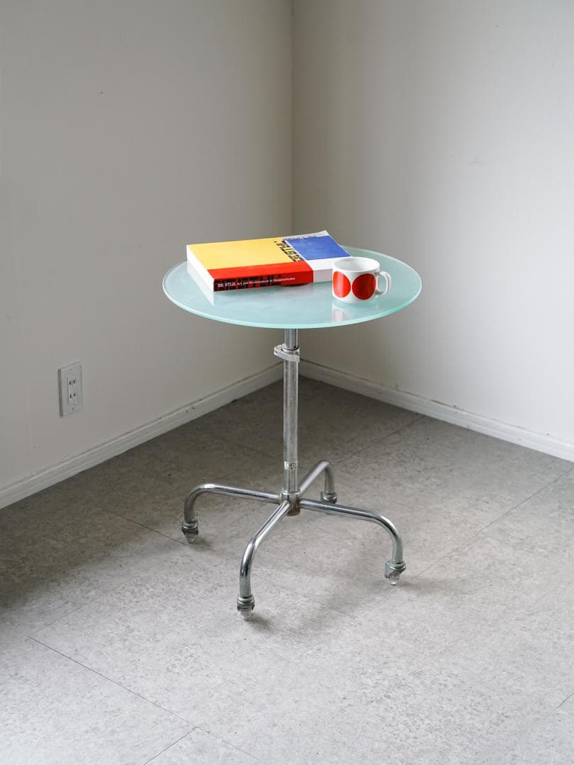 ヴィンテージ アイアン 昇降式ガラステーブル　ミッドセンチュリー モダン