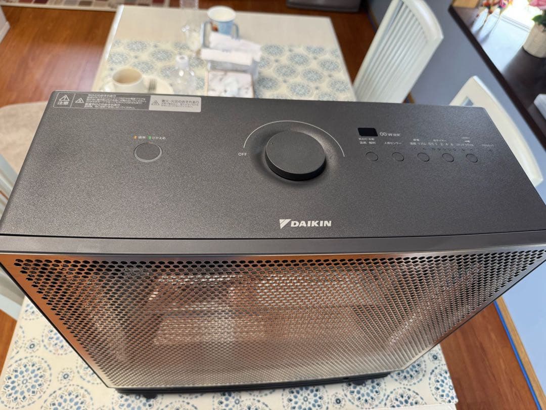 DAIKIN 電気ヒーター